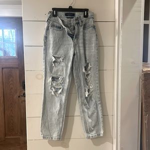 Aero Mom Jeans